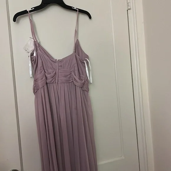 NWT david's bridal quartz v neck mesh gown with slit size: 14 - Picture 6 of 8